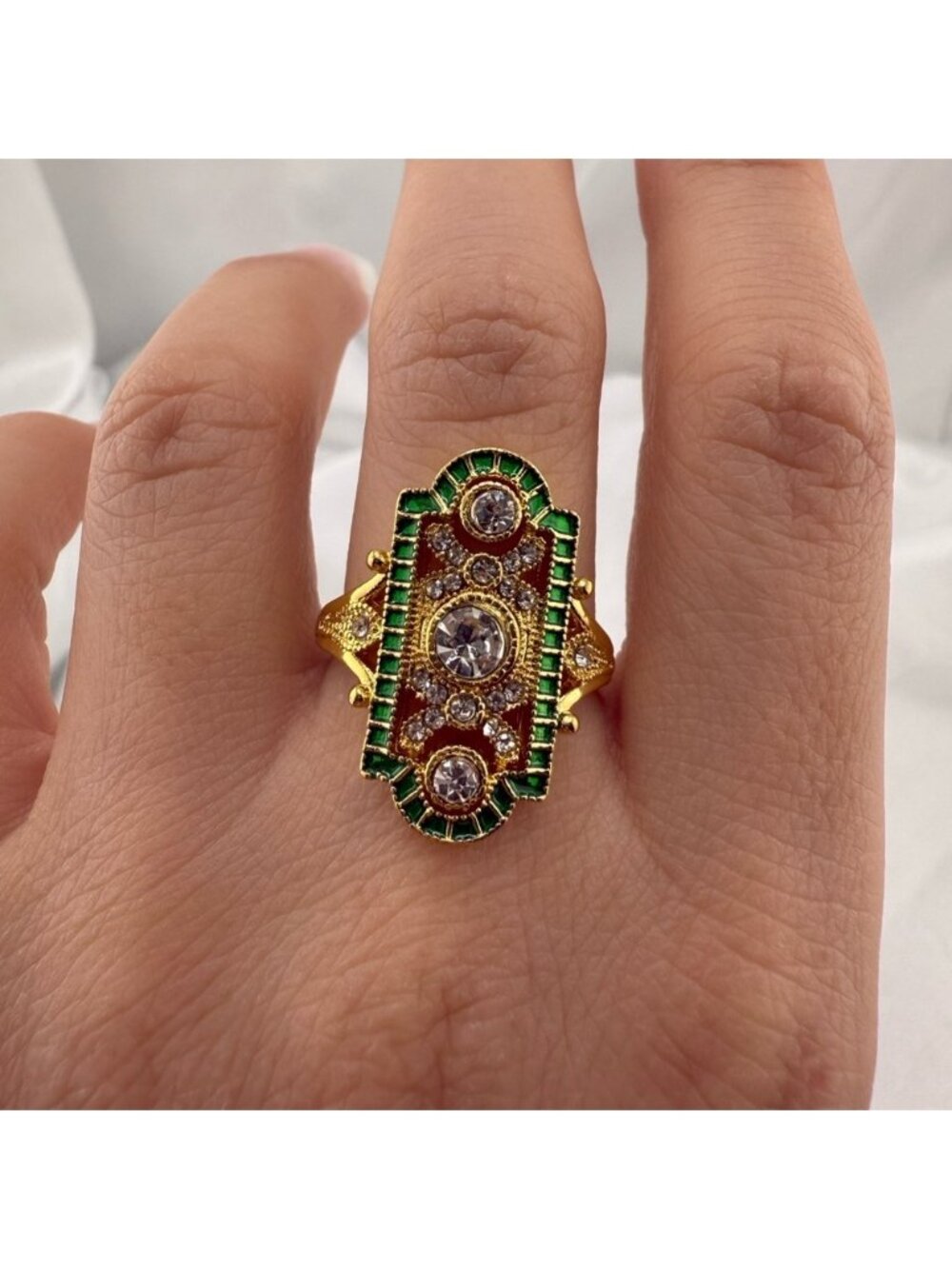 Elegant Gold and Green Statement Ring